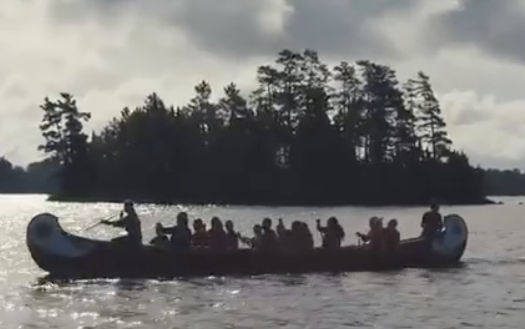 The Rhythm of Paddles: Reconsidering Canadian Cinema Through The Canoe